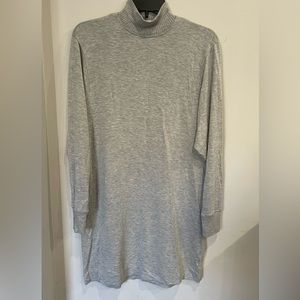 Splendid long sleeved dress. gray thin sweater dress with mock neck